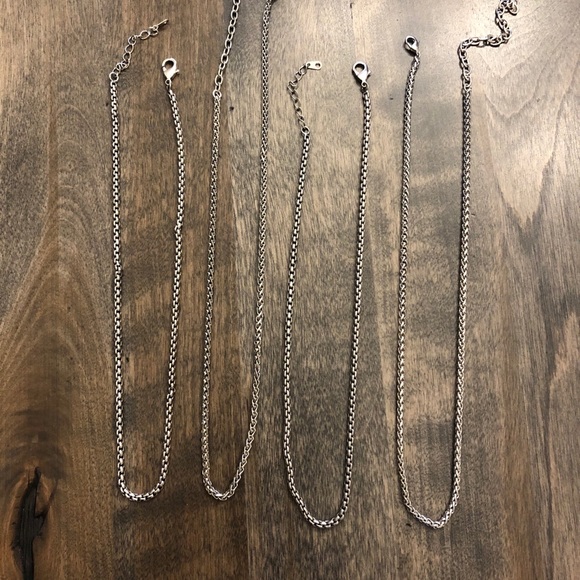 Necklaces - Picture 6 of 7